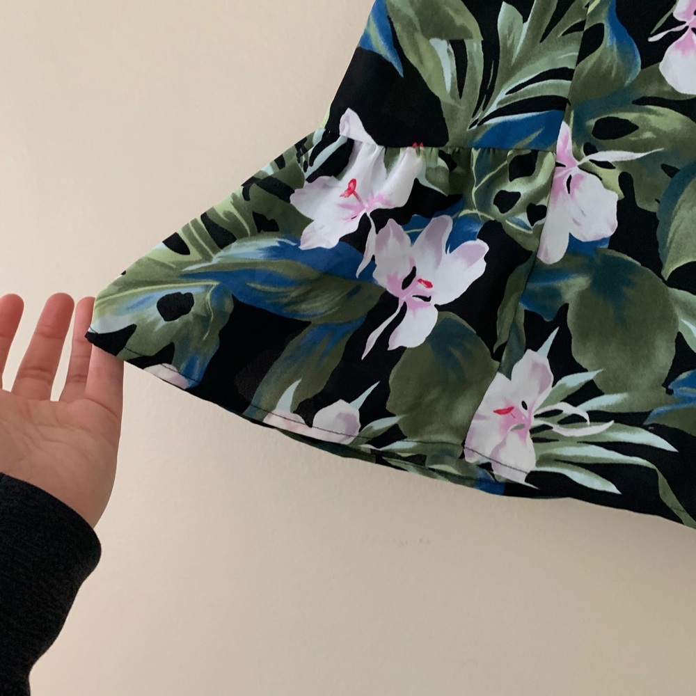 Show Me Your Mumu Sawyer Tropical Skippy Shorts View 3